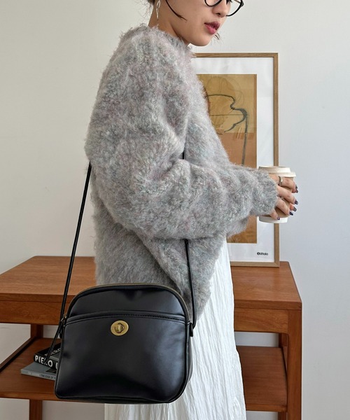 DISCOAT（ディスコート）の「【軽量/WEB限定】ヴィンテージライクミニショルダーバッグ（ショルダーバッグ・レディース・ブラウン/ブラック/ネイビー・FREE）」の22枚目の写真