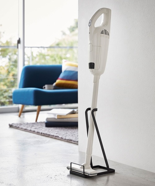 tower（タワー）の「tower(タワー) スティッククリーナースタンド（掃除グッズ・レディース・ブラック/ホワイト・F）」の2枚目の写真