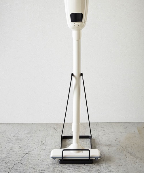 tower（タワー）の「tower(タワー) スティッククリーナースタンド（掃除グッズ・レディース・ブラック/ホワイト・F）」の4枚目の写真