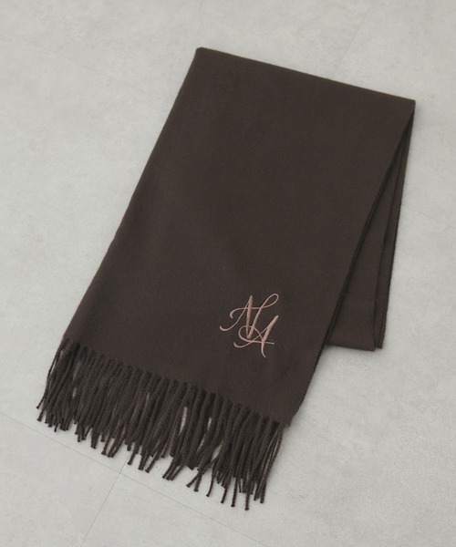 natural couture（ナチュラルクチュール）の「ロゴ刺繍カラーストール（ストール/ショール・レディース・オフホワイト/ベージュ/ブラウン/ブルー・FREE）」の12枚目の写真