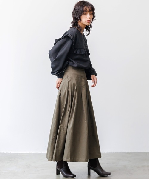 mili an deni（ミリアンデニ）の「エステルブロードフリル切替ブラウス（シャツ/ブラウス・レディース・オフホワイト/ブラック・M）」の14枚目の写真