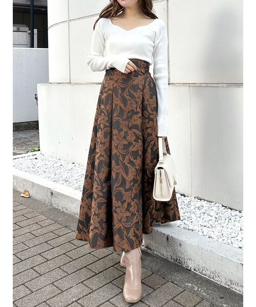 MERCURYDUO（マーキュリーデュオ）の「ハートネックロングスリーブニット（ニット/セーター・レディース・チャコールグレー/オフホワイト/ラベンダー/ライム・FREE）」の17枚目の写真