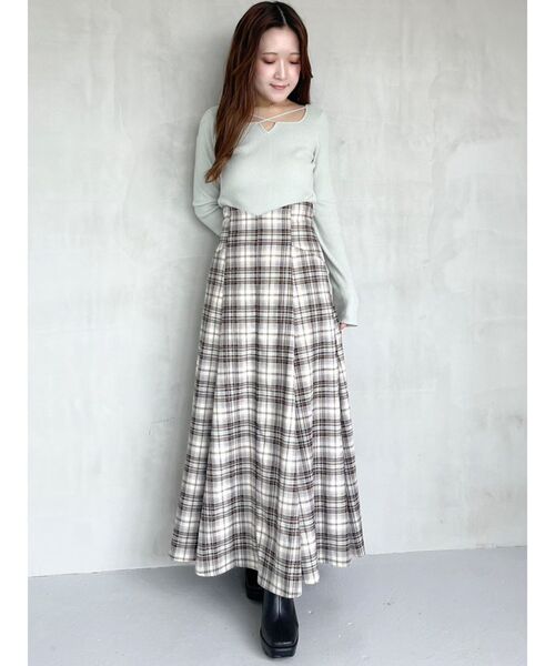 MERCURYDUO（マーキュリーデュオ）の「ハートネックロングスリーブニット（ニット/セーター・レディース・チャコールグレー/オフホワイト/ラベンダー/ライム・FREE）」の22枚目の写真