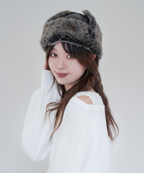 polcadot(ポルカドット)の「フェイクレザーフライトキャップ(キャップ・レディース・ブラウン/ブラック/アイボリー・FREE)」の11枚目の写真