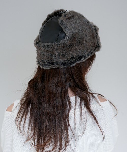 polcadot(ポルカドット)の「フェイクレザーフライトキャップ(キャップ・レディース・ブラウン/ブラック/アイボリー・FREE)」の17枚目の写真