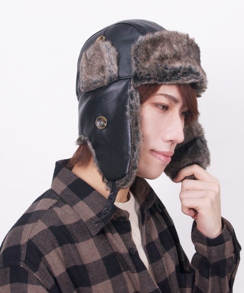 polcadot(ポルカドット)の「フェイクレザーフライトキャップ(キャップ・レディース・ブラウン/ブラック/アイボリー・FREE)」の19枚目の写真