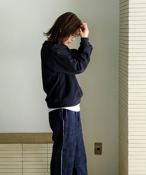 sail(サイル)の「【販売終了】【sail】スウェットシャツ 小柄さん向け【低身長・小柄女性向けサイズ】(スウェット・レディース・ピンク/ネイビー・01)」の4枚目の写真