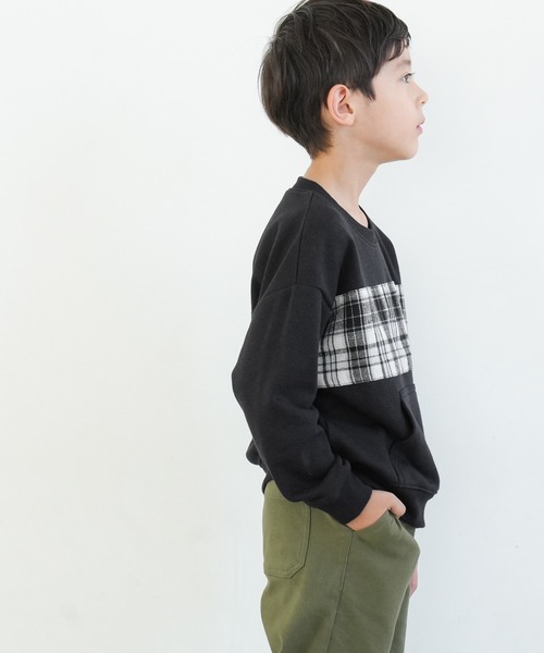 coca(coca)(コカ)の「キッズ 裏毛チェック使いトップス(スウェット・キッズ・チャコール/ブラック・110/120/130/140)」の6枚目の写真