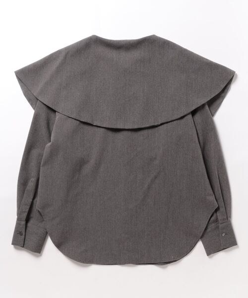 CAPRICIEUX LE'MAGE（カプリシューレマージュ）の「BIG襟シャツ（シャツ/ブラウス・レディース・グレー/ホワイト系その他/ブラック・FREE）」の4枚目の写真