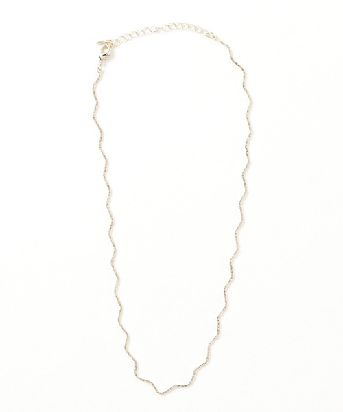 Three Four Time(スリーフォータイム)の「ウェーブチェーンショートネックレス(ネックレス・レディース・ゴールド/シルバー・FREE)」の5枚目の写真