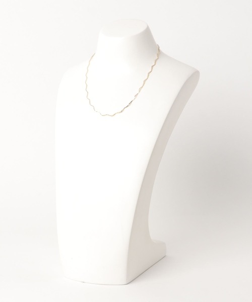 Three Four Time(スリーフォータイム)の「ウェーブチェーンショートネックレス(ネックレス・レディース・ゴールド/シルバー・FREE)」の6枚目の写真