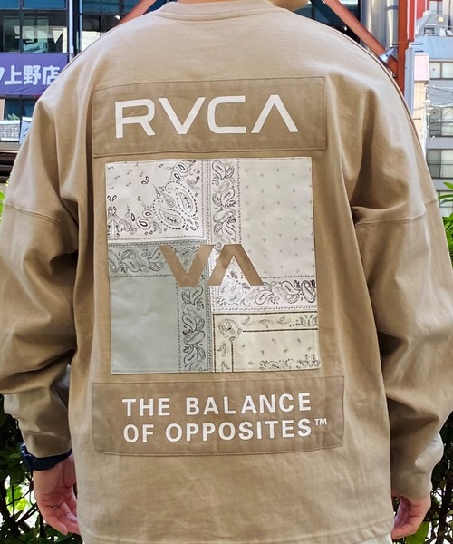 RVCA(ルーカ)の「RVCA/ルーカ ロンTEE 中厚手 ボックスシルエット バンダナ BE041-058(Tシャツ/カットソー・メンズ・ベージュ/ブラック/ホワイト・L/S/M)」の22枚目の写真