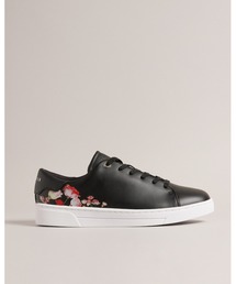 Ted Baker（テッドベーカー）の「ARLITA フラワープリント レザー スニーカー（スニーカー）」