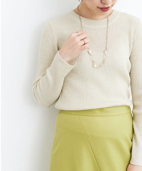 le.coeur blanc（ルクールブラン）の「ラメリブニットプルオーバー（ニット/セーター・レディース・グレイッシュベージュ/オフホワイト/ブラック・38）」の2枚目の写真