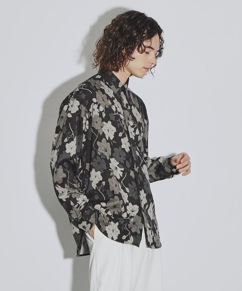 フラワーパターン 長袖シャツ ◇フラワーパターン長袖シャツ