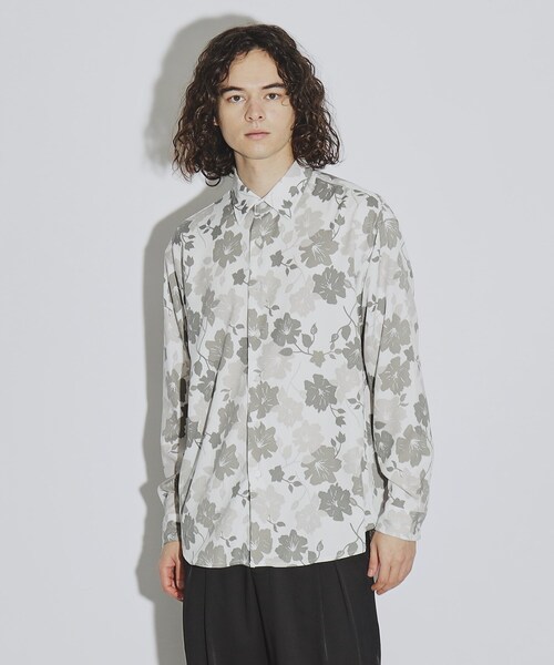 フラワーパターン 長袖シャツ ◇フラワーパターン長袖シャツ