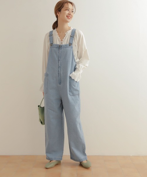 URBAN RESEARCH DOORS(アーバンリサーチドアーズ)の「デニムサロペット(サロペット/オーバーオール・レディース・ライトインディゴブルー/インディゴブルー・MEDIUM/SMALL)」の12枚目の写真