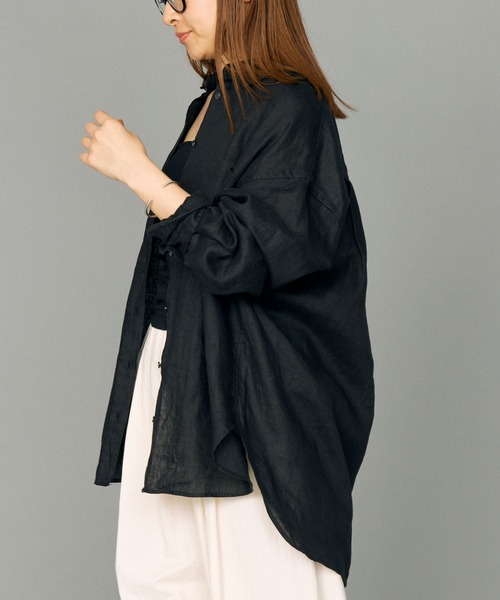 BABYLONE（バビロン）の「リネンBIGシルエットシャツ（シャツ/ブラウス・レディース・オフホワイト/ブラック/グレイッシュベージュ・フリー）」の19枚目の写真