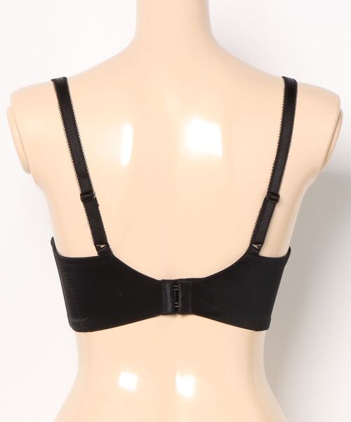 TRIUMPH(トリンプ)の「レッドレーベル バイ トリンプ0106 ブラジャー【D,E,Fカップ】 TR0106 WHU(ブラジャー・レディース・ブラック/ブルー/ベージュ・D65/F70/E75/E65/D80/D70/F80/F75/E70/E80/D75/F65)」の12枚目の写真