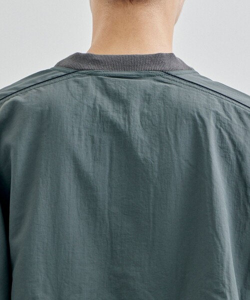 CITY TOKYO(シティトウキョウ)の「撥水ジップピステ(スウェット・メンズ・カーキ/オフホワイト/ブラック・2/1)」の9枚目の写真