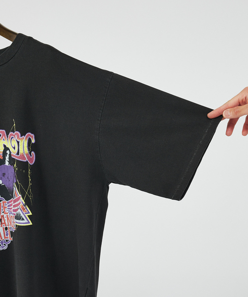 AH ABAHOUSE(エーエイチアバハウス)の「【AH ABAHOUSE】オーバーサイズ バンドTシャツ(Tシャツ/カットソー・メンズ・グレー系その他2/グレー系その他3/グレー系その他・46/48)」の21枚目の写真
