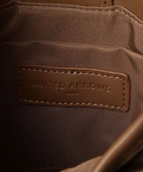 UNITED ARROWS（ユナイテッドアローズ）の「ラタン コンビ バケットバッグ（かごバッグ・レディース・ブラック/ベージュ・FREE）」の17枚目の写真