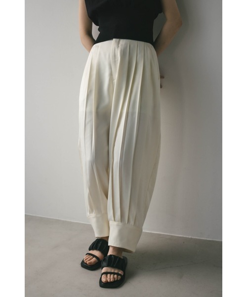 STYLEMIXER（スタイルミキサー）の「サテンプリーツカフタックパンツ（その他パンツ・レディース・ホワイト/グリーン/ブラック・SMALL/MEDIUM）」の5枚目の写真
