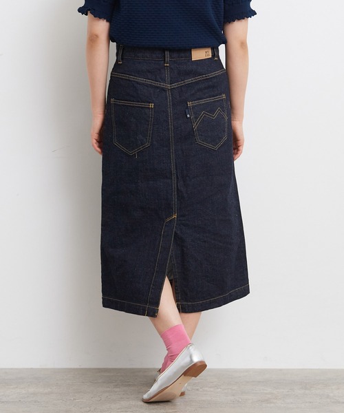 My Fav. CHILD WOMAN（マイファブチャイルドウーマン）の「11.36ozムラ糸デニム ミディアムタイトスカート（デニムスカート・レディース・ネイビー・38/36）」の4枚目の写真