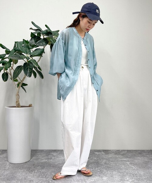 fredy emue（フレディエミュ）の「シアーデザインタックシャツ（シャツ/ブラウス・レディース・オフホワイト/サックスブルー/ネイビー/ベージュ・38）」の15枚目の写真