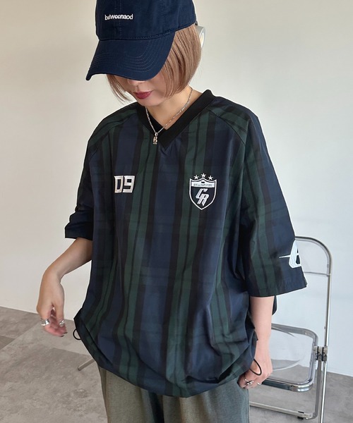 apres jour mignon(アプレジュールミニョン)の「ナイロンゲームシャツ【ZOZOTOWN限定アイテム】(シャツ/ブラウス・レディース・グリーン/ボルドー/その他/ネイビー/ブラック/チャコールグレー・X-LARGE/フリー)」の6枚目の写真