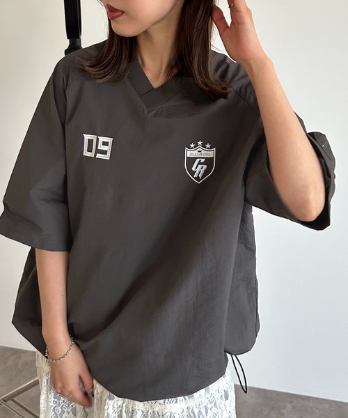 apres jour mignon(アプレジュールミニョン)の「ナイロンゲームシャツ【ZOZOTOWN限定アイテム】(シャツ/ブラウス・レディース・グリーン/ボルドー/その他/ネイビー/ブラック/チャコールグレー・X-LARGE/フリー)」の9枚目の写真