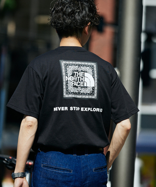 THE NORTH FACE(ザノースフェイス)の「THE NORTH FACE S/S Bandana Square Logo T NT32446(Tシャツ/カットソー・メンズ・ホワイト/グレー/ブラック/ライトブルー・MEDIUM/LARGE/X-LARGE)」の1枚目の写真