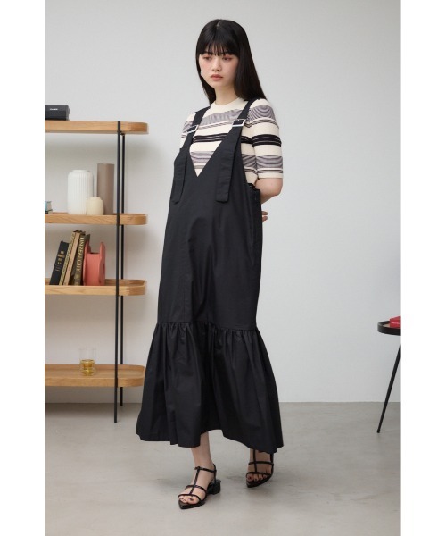 AZUL by moussy（アズールバイマウジー）の「Tストラップローヒールサンダル（サンダル・レディース・シルバー/ブラック・SMALL/MEDIUM/LARGE/LL）」の9枚目の写真