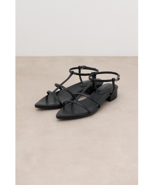 AZUL by moussy（アズールバイマウジー）の「Tストラップローヒールサンダル（サンダル・レディース・シルバー/ブラック・SMALL/MEDIUM/LARGE/LL）」の12枚目の写真