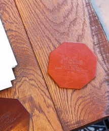 ACME FURNITURE（アクメファニチャー）の「LEATHER COASTER CML レザーコースター キャメル（グラス/マグカップ/タンブラー・メンズ）」