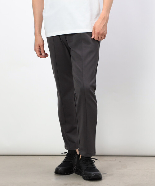COMME CA ISM(コムサイズム)の「【セットアップ対応】サマージャージ テーパードパンツ(スラックス・メンズ・チャコール/ブラック・SMALL/MEDIUM/LARGE)」の11枚目の写真