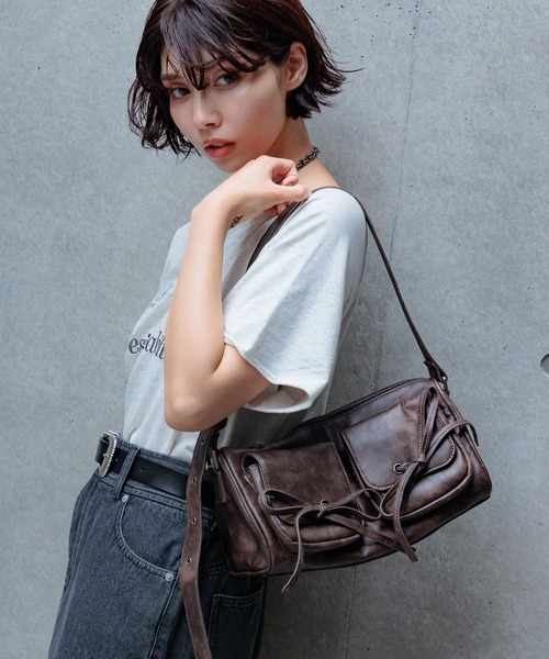 PAGEBOY(ページボーイ)の「リボンアウトポケットBAG(ショルダーバッグ・レディース・ダークブラウン/グレー/シルバー/ブラック・FREE)」の7枚目の写真
