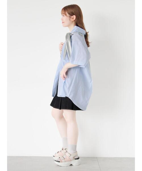 ehka sopo(エヘカソポ)の「ストライプオーバーサイズシャツ(シャツ/ブラウス・レディース・ネイビー/グリーン/ピンク/サックスブルー・F)」の9枚目の写真