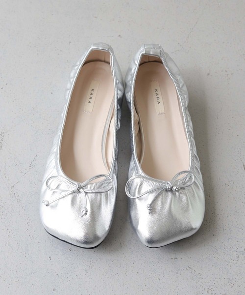 CLEIO（クレイオ）の「【CLEIO】スクエアトゥリボンパンプス（パンプス・レディース・シルバー/ブラック・22.5/23/23.5/24/24.5）」の10枚目の写真