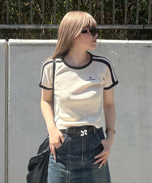 RiLi(リリ)の「スポーツラインTシャツ【RL】(Tシャツ/カットソー・レディース・ブルー/アイボリー/レッド・FREE)」の2枚目の写真