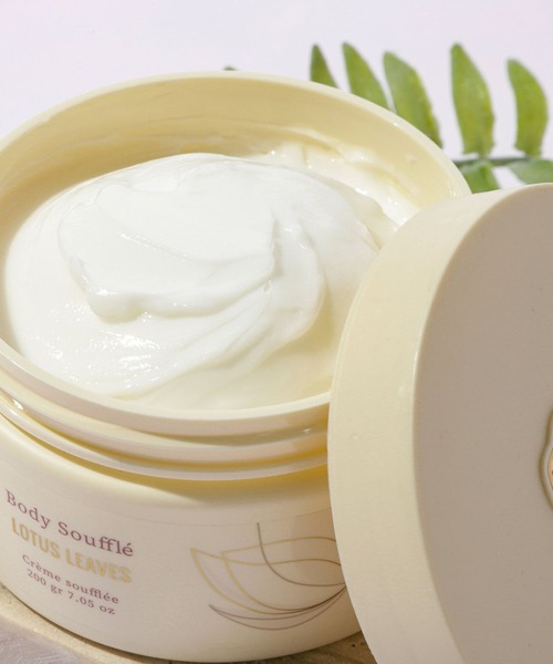 Laline(ラリン)の「ボディソフレ ロータスリーブス(限定)200g(ボディケア/ボディクリーム・レディース・その他・FREE)」の2枚目の写真