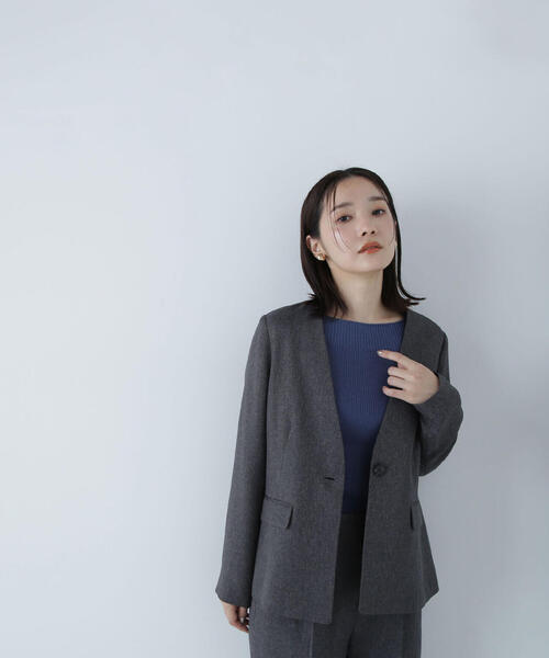 NATURAL BEAUTY BASIC(ナチュラルビューティーベーシック)の「◇シャークスキン SETUP ノーカラージャケット(ノーカラージャケット・レディース・ダークブラウン/チャコールグレー・MEDIUM/SMALL)」の9枚目の写真