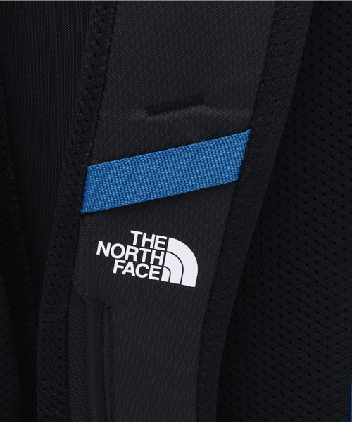 THE NORTH FACE（ザノースフェイス）の「THE NORTH FACE: 『TELLUS 25』（バックパック/リュック・メンズ・ブラック/レッド/ネイビー・ONE SIZE）」の12枚目の写真