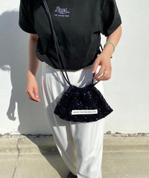 THEATRE PRODUCTS（シアタープロダクツ）の「スパンコールショルダーポシェット（ショルダーバッグ・レディース・ブラック/シルバー/ピンク・FREE）」の6枚目の写真