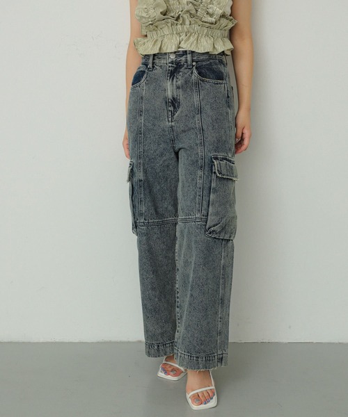 SENSE OF PLACE by URBAN RESEARCH（センスオブプレイスバイアーバンリサーチ）の「ヴィンテージデニムワイドパンツ（デニムパンツ・レディース・グレー系その他/ライトインディゴブルー・SMALL/MEDIUM）」の10枚目の写真