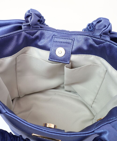 SMIR NASLI（サミールナスリ）の「サテンリボンバッグ（ハンドバッグ・レディース・ピンク/ブラック/ブルー/グレー・FREE）」の10枚目の写真