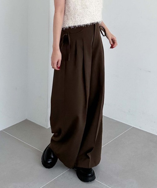 archives（アルシーヴ）の「サイドリボンタックワイドパンツ（その他パンツ・レディース・ブラック/チャコールグレー/ブラウン・MEDIUM）」の8枚目の写真