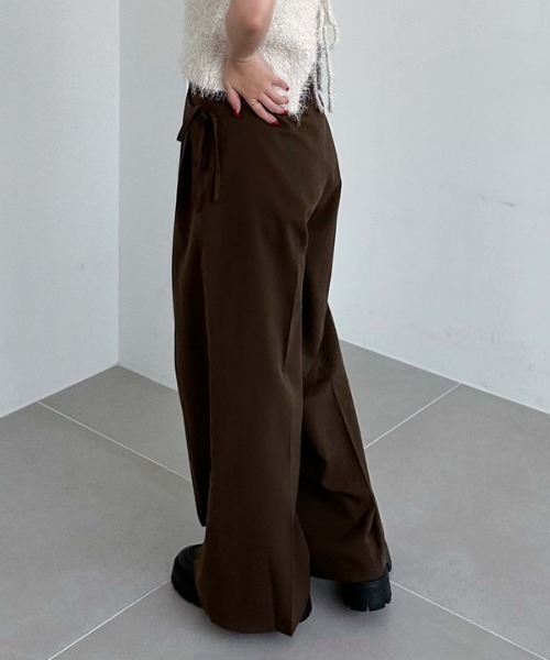 archives（アルシーヴ）の「サイドリボンタックワイドパンツ（その他パンツ・レディース・ブラック/チャコールグレー/ブラウン・MEDIUM）」の9枚目の写真