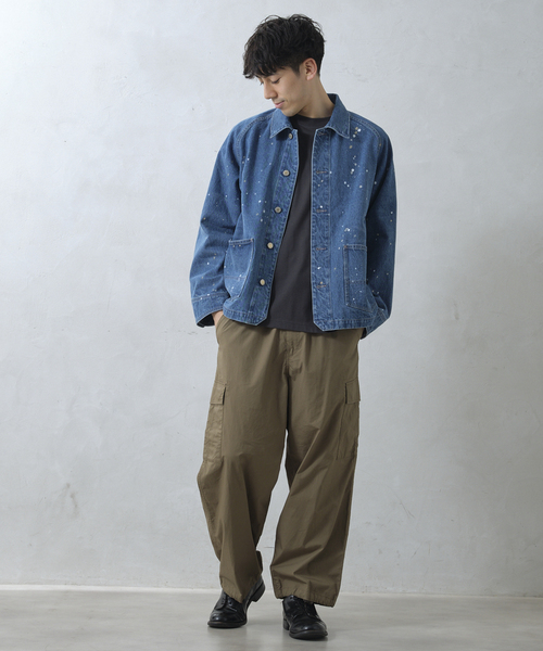 JOURNAL STANDARD relume（ジャーナルスタンダード　レリューム）の「プロセシングデニム エンジニアジャケット（デニムジャケット・メンズ・ブラックミックス/コバルトブルー・MEDIUM/LARGE）」の4枚目の写真