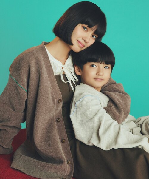 THE SHOP TK （ザ ショップ ティーケー ）の「◆【ハグするニット】モールニットカーディガン 親子リンク/ユニセックス（カーディガン/ボレロ・メンズ・ネイビー/ブルーグリーン/ブラウン系・02/01/04/03）」の16枚目の写真